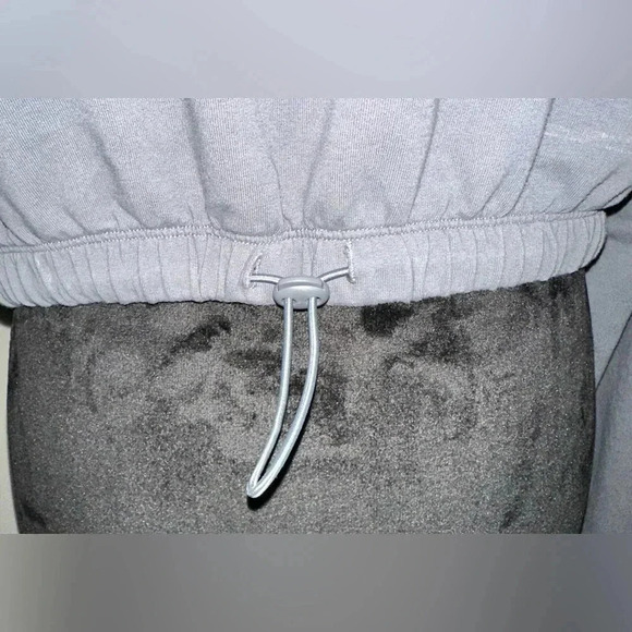 PacSun Diana Cinched Crew Neck Cropped Sweatshirt - Size M - Picture 6 of 8